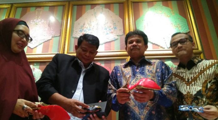MIAP Hadirkan Program Piagam Software Asli