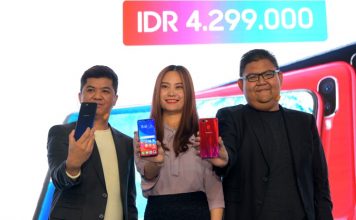 OPPO F9 berteknologi VOOC Flash Charge