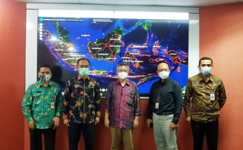 Berkunjung ke War Room Satu Data Kependudukan & GIS Dukcapil