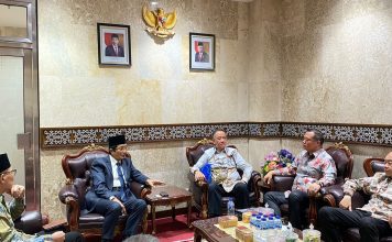 Tuntutlah Ilmu Sampai ke Negeri China : Imam Besar Masjid Istiqlal Prof. Dr. KH Nasaruddin Umar, MA Bersama PSMTI dok.komite.id/hani pebriyani